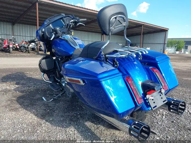 1HD1KB717RB624855 — 2024 Harley-Davidson FLHX, фото 3 с аукциона IAAI 13.10.2026, Передняя часть