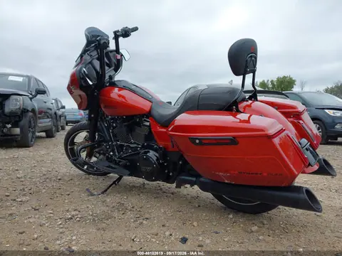 2024 Harley-Davidson FLHX VIN 1HD1KB715RB619654 фото 3