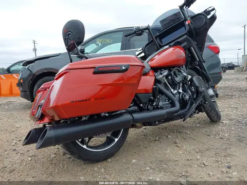 2024 Harley-Davidson FLHX VIN 1HD1KB715RB619654 фото 4