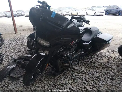 2025 Harley-Davidson FLHX VIN 1HD1KB71XSB622667 фото 2