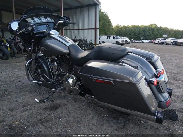 1HD1KRM13EB710994 — 2014 Harley-Davidson Flhxs Street Glide Special, фото 3 с аукциона IAAI 30.09.2026, Передняя часть