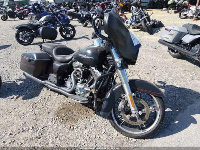 1HD1KRM17FB654480 — 2015 Harley-Davidson Flhxs Street Glide Special, Левый бок (Left Side), фото до ремонта