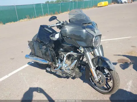 1HD1KRM13GB651433 — 2016 Harley-Davidson Flhxs Street Glide Special, Передняя часть (Front & Rear), фото до ремонта