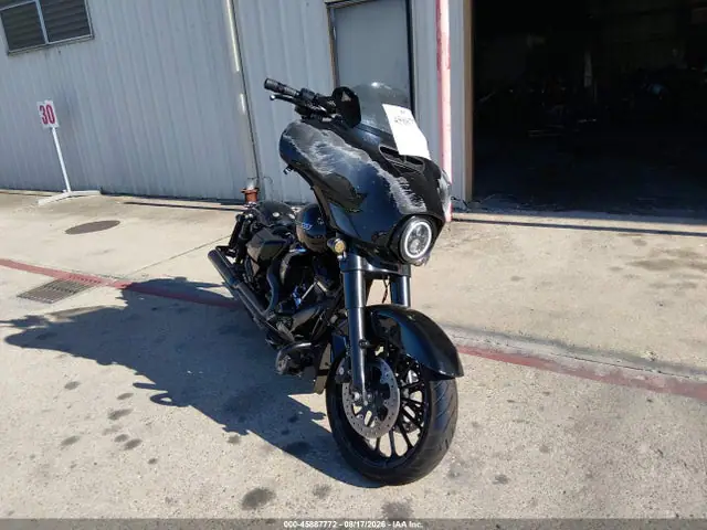 1HD1KRC10JB613330 — 2018 Harley-Davidson Flhxs Street Glide Special, Повреждения со всех сторон (All Over), фото до ремонта