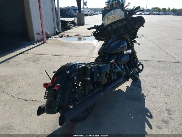 1HD1KRC10JB613330 — 2018 Harley-Davidson Flhxs Street Glide Special, фото 4 с аукциона IAAI 30.09.2026, Повреждения со всех сторон