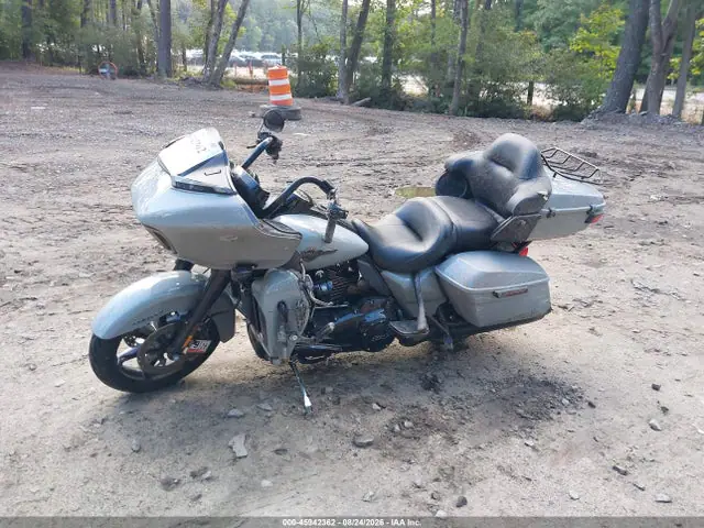 1HD1KZF17RB638264 — 2024 Harley-Davidson Fltrk, фото 2 с аукциона IAAI 30.09.2026, Левый и правый бока