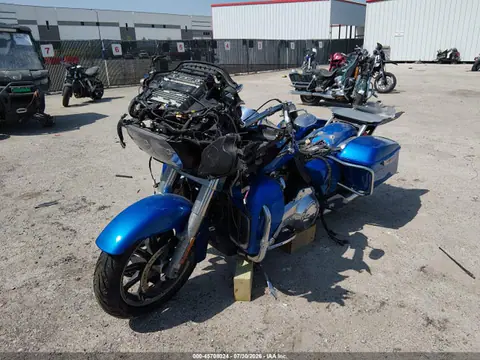 2018 Harley-Davidson FLTRU VIN 1HD1KGD17JB669347 фото 2