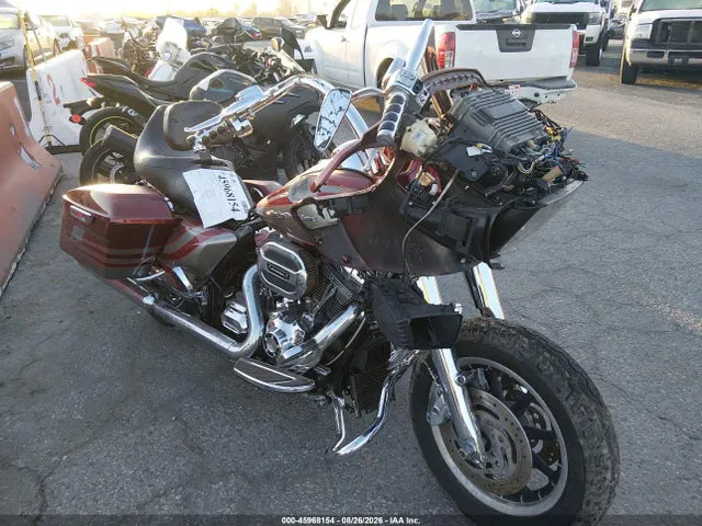 2016 Harley-Davidson Fltruse Cvo Road Glide VIN 1HD1TAN19GB956755 фото 1