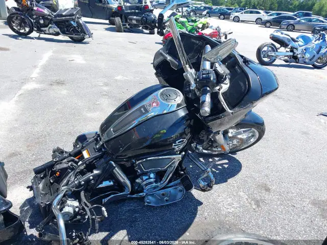 1HD1KH716RB653198 — 2024 Harley-Davidson Fltrx, фото 4 с аукциона IAAI 29.09.2026, Передняя и задняя части