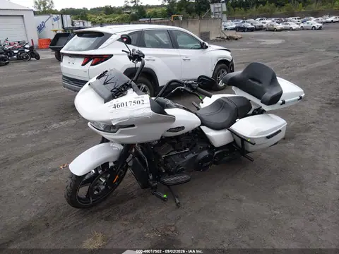 2024 Harley-Davidson FLTRX VIN 1HD1KH719RB651834 фото 2