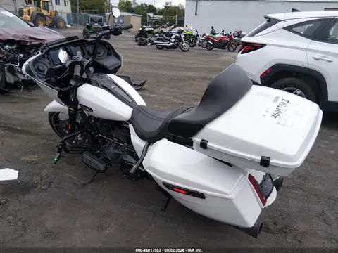 2024 Harley-Davidson FLTRX VIN 1HD1KH719RB651834 фото 3