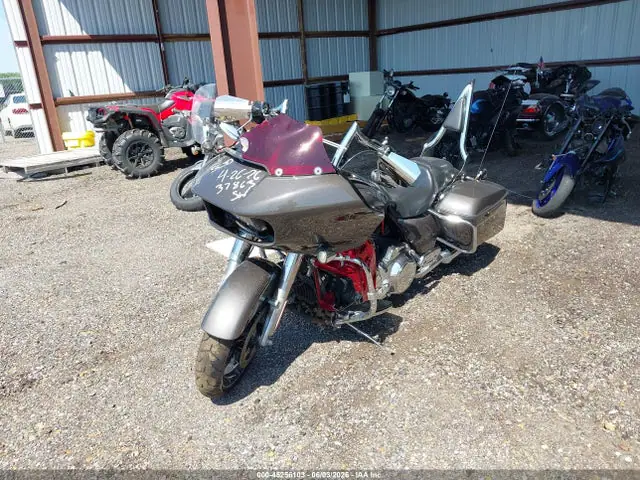 1HD1KTP18PB600826 — 2023 Harley-Davidson Fltrxs, Левый и правый бока (Left & Right Side), фото до ремонта