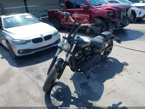 2019 Harley-Davidson FXBB VIN 1HD1YJJ10KC022333 фото 2