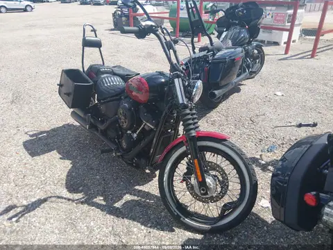 1HD1YJJ13LB018252 — 2020 Harley-Davidson FXBB, Передняя часть слева (Left Front), фото до ремонта