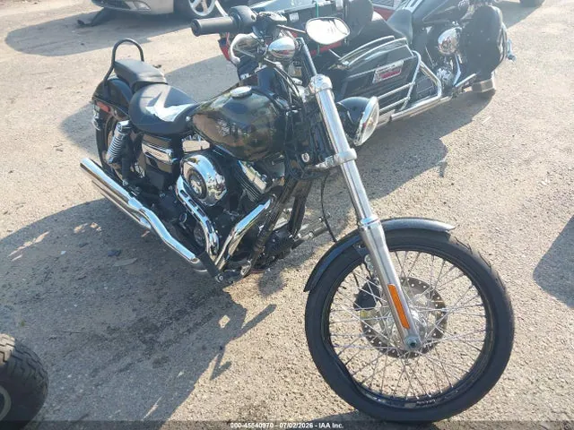 2015 Harley-Davidson Fxdwg Dyna Wide Glide VIN 1HD1GPM16FC322658 фото 1
