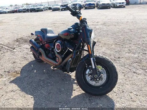 1HD1YKJ18JC031043 — 2018 Harley-Davidson Fxfb Fat Bob, Передняя часть (Front End), фото до ремонта