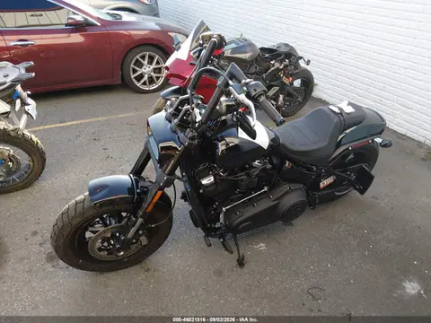 2018 Harley-Davidson Fxfb Fat Bob VIN 1HD1YKJ13JC052205 фото 2