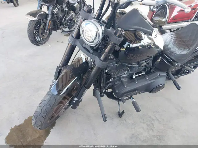 1HD1YWK1XLB060834 — 2020 Harley-Davidson Fxlrs, фото 2 с аукциона IAAI 30.09.2026, Правый бок