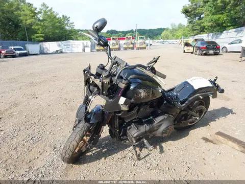 2024 Harley-Davidson Fxlrst VIN 1HD1YXZ13RB042437 фото 2