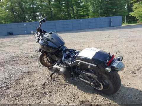 2024 Harley-Davidson Fxlrst VIN 1HD1YXZ13RB042437 фото 3