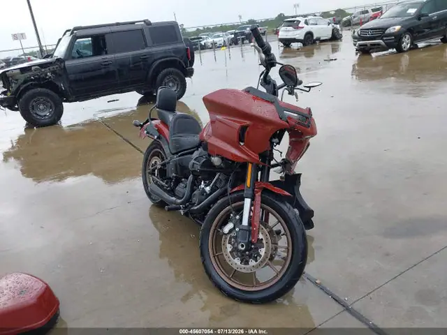 1HD1YXZ15RB055769 — 2024 Harley-Davidson Fxlrst, Передняя часть (Front End), фото до ремонта