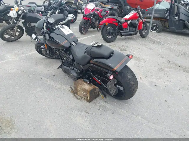 1HD1TG927GB961913 — 2016 Harley-Davidson FXSE, фото 3 с аукциона IAAI 29.09.2026, Передняя часть