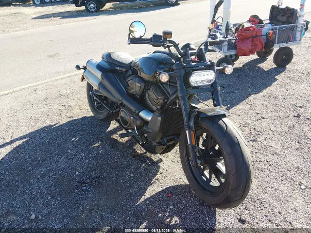 1HD1ZC414PB302578 — 2023 Harley-Davidson RH1250 S, Правый бок (Right Side), фото до ремонта