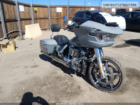 1HD1KH712TB621596 — 2026 Harley-Davidson Road Glide, Передняя часть, фото до ремонта