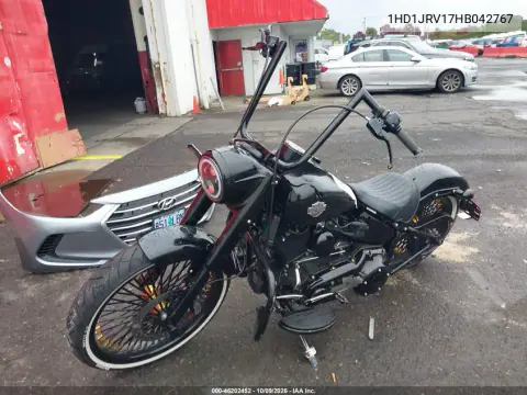 2017 Harley-Davidson Fls Softail Slim VIN 1HD1JRV17HB042767 фото 2