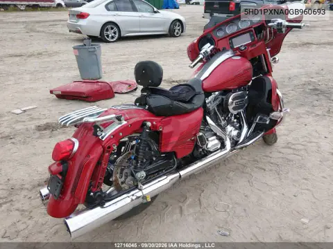 2016 Harley-Davidson Flhxse Cvo Street Glide VIN 5HD1PXNA0GB960693 фото 4