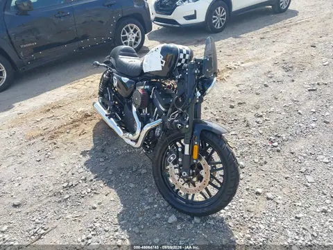 1HD1LM314HC415015 — 2017 Harley-Davidson XL1200 Cx, Left & Right Side, фото до ремонта