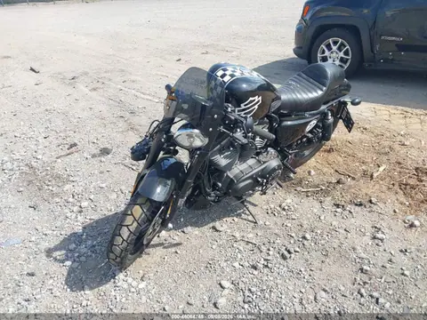 2017 Harley-Davidson Xl1200 Cx VIN 1HD1LM314HC415015 фото 2