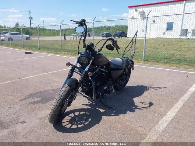 5HD4LE2A8EC440301 — 2014 Harley-Davidson XL883 Iron 883, фото 2 с аукциона IAAI 29.09.2026, Передняя часть