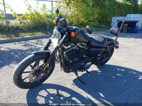 2017 Harley-Davidson Xl883 Iron 883 VIN 5HD4LE2AXHC428560 фото 2