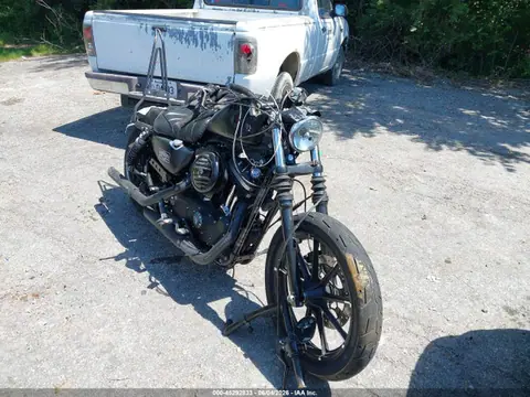 1HD4LE216MB418826 — 2021 Harley-Davidson XL883 N, Передняя часть (Front & Rear), фото до ремонта