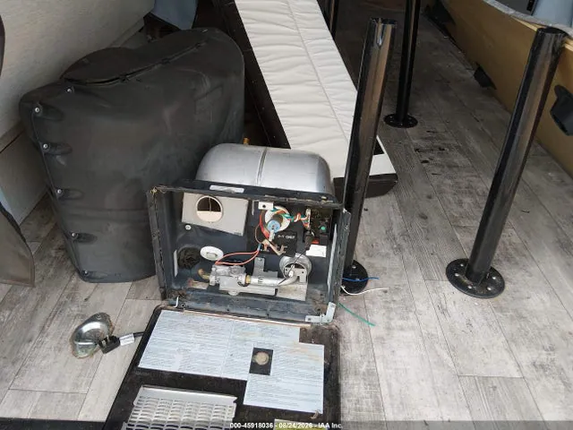 2019 Heartland Rv Pioneer VIN 5SFPB3026KE397549 фото 1
