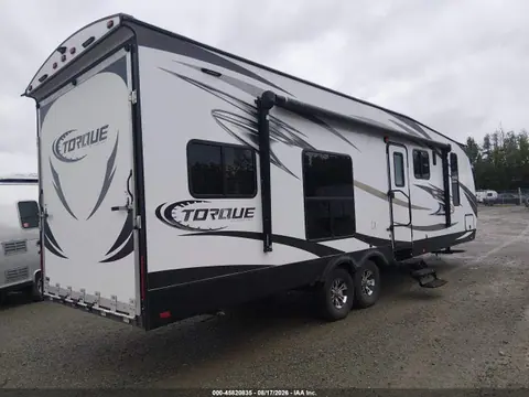 2017 Heartland Torque Extreme Light VIN 5SFCB3420HE322539 фото 4