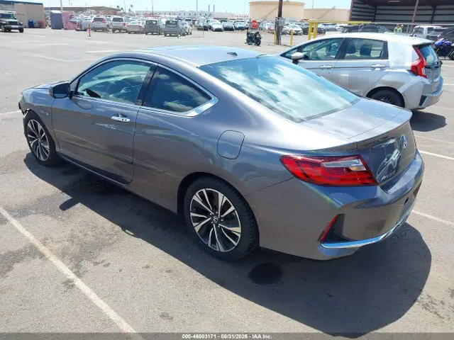1HGCT1B80HA003498 — 2017 Honda Accord EX-L, фото 3 с аукциона IAAI 13.10.2026, Передняя часть