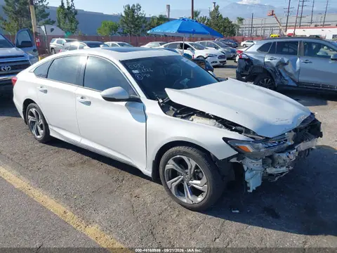 1HGCV1F5XJA175568 — 2018 Honda Accord EX-L, Передняя часть (Front End), фото до ремонта