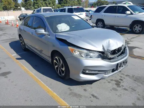 1HGCR2F71GA237279 — 2016 Honda Accord EX, Передняя часть (Front End), фото до ремонта