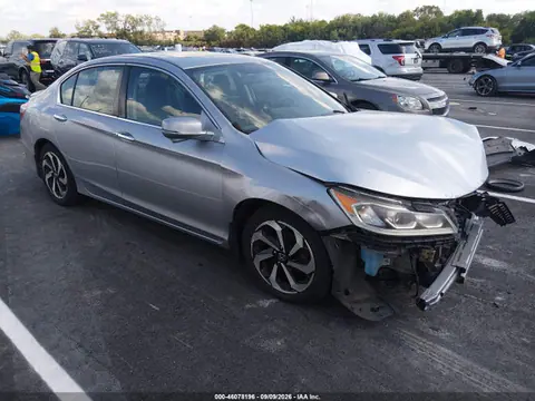 1HGCR2F78GA050167 — 2016 Honda Accord EX, Передняя часть слева (Left Front), фото до ремонта