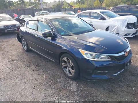 1HGCR2F03GA134593 — 2016 Honda Accord EX, Задняя часть (Rear), фото до ремонта