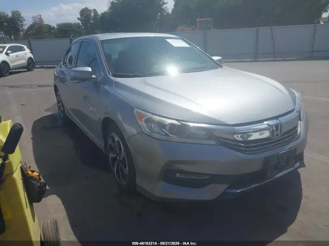 1HGCR2F70GA127114 — 2016 Honda Accord EX, Естественный износ (Normal Wear & Tear), фото до ремонта