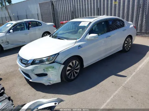 2015 Honda Accord Hybrid Ex-l VIN 1HGCR6F57FA001384 фото 2