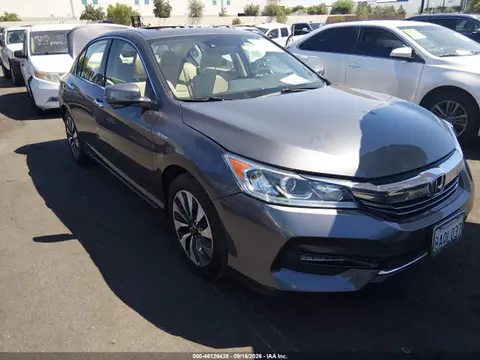 JHMCR6F50HC030133 — 2017 Honda Accord Hybrid EX-L, Задняя часть слева (Left Rear), фото до ремонта