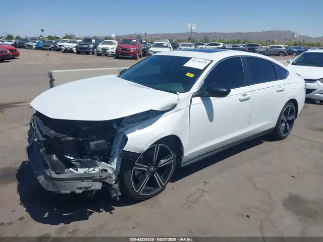 1HGCY2F5XPA064945 — 2023 Honda Accord Hybrid Sport, фото 2 с аукциона IAAI 29.09.2026, Передняя часть