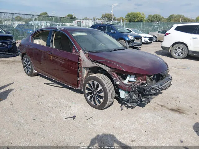 2017 Honda Accord Hybrid Touring VIN JHMCR6F73HC004966 фото 1