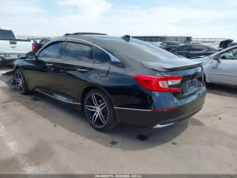 2022 Honda Accord Hybrid Touring VIN 1HGCV3F90NA017972 фото 3