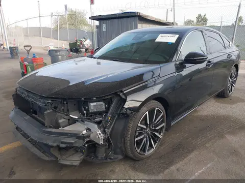 2023 Honda Accord Hybrid Touring VIN 1HGCY2F8XPA054491 фото 2