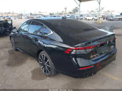 2023 Honda Accord Hybrid Touring VIN 1HGCY2F8XPA054491 фото 3